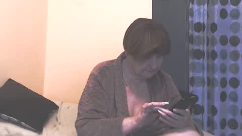 WildRedCat online show from 11/21/25, 10:36