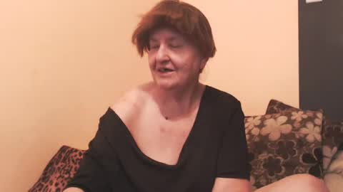 WildRedCat online show from 06/11/26, 06:17