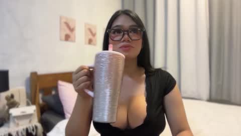 Snapshot of wildsavagelucy chatting on 03/31/26, 11:43 Ms Lucy online show from 03/31/26, 11:43