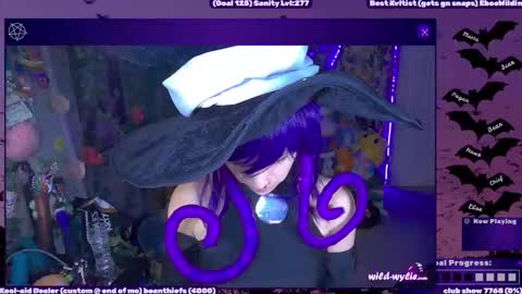 Snapshot of wildwylie chatting on 10/16/25, 02:23 Wylie Wanderlust online show from 10/16/25, 02:23