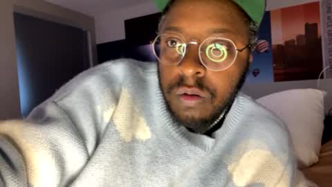Snapshot of will_i_cam chatting on 03/09/25, 06:00 Will I cam online show from 03/09/25, 06:00