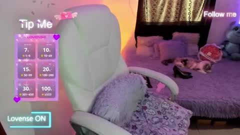 sofia and will online show from 11/29/25, 01:14