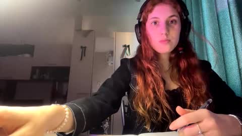 Alice online show from 03/15/26, 02:34