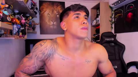 Snapshot of william_dracko9 chatting on 02/20/25, 06:17 Dracko online show from 02/20/25, 06:17