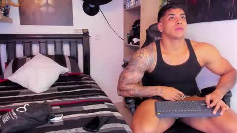 Snapshot of william_dracko9 chatting on 09/14/25, 03:49 Dracko online show from 09/14/25, 03:49