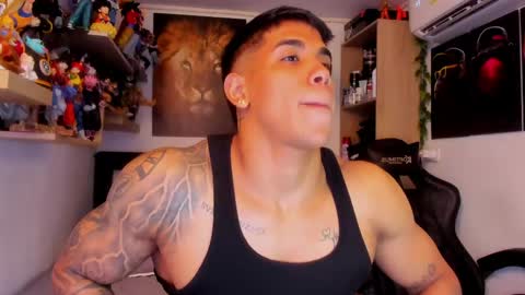 Snapshot of william_dracko9 chatting on 04/15/26, 06:42 Dracko online show from 04/15/26, 06:42