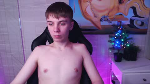 Snapshot of william_ross chatting on 01/05/25, 01:45 will online show from 01/05/25, 01:45