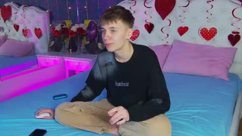 Snapshot of william_ross chatting on 02/17/25, 10:03 will online show from 02/17/25, 10:03