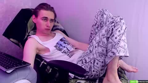 William online show from 09/17/25, 03:08