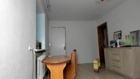 Wilhelmina better Willy online show from 09/17/25, 05:03