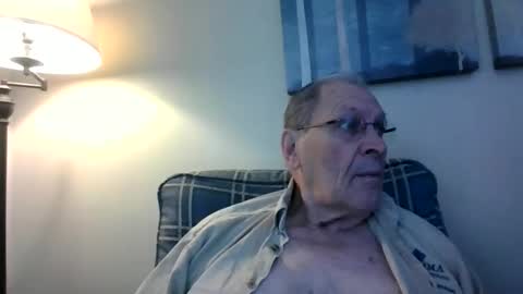 Snapshot of willnedoher chatting on 12/05/24, 01:28 Willhedoher online show from 12/05/24, 01:28