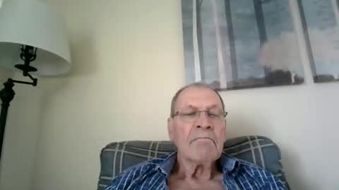 Snapshot of willnedoher chatting on 12/14/24, 01:59 Willhedoher online show from 12/14/24, 01:59