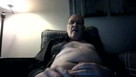 Snapshot of willnedoher chatting on 12/15/24, 05:53 Willhedoher online show from 12/15/24, 05:53