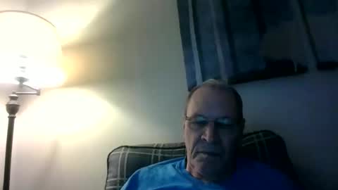 Snapshot of willnedoher chatting on 12/25/24, 02:34 Willhedoher online show from 12/25/24, 02:34