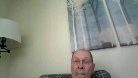 Snapshot of willnedoher chatting on 01/04/25, 02:04 Willhedoher online show from 01/04/25, 02:04