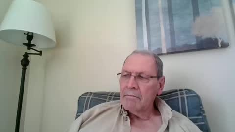 Snapshot of willnedoher chatting on 01/05/25, 03:02 Willhedoher online show from 01/05/25, 03:02