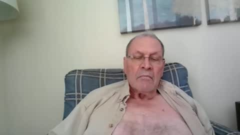 Snapshot of willnedoher chatting on 01/06/25, 04:55 Willhedoher online show from 01/06/25, 04:55