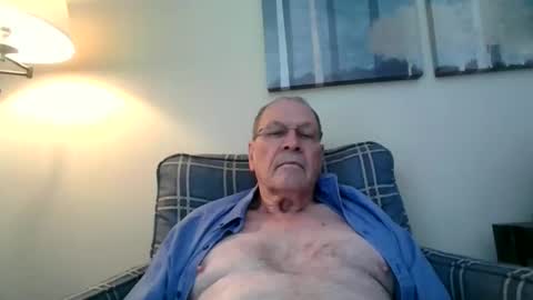 Snapshot of willnedoher chatting on 01/11/25, 04:36 Willhedoher online show from 01/11/25, 04:36