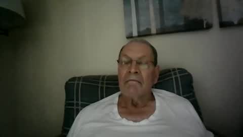 Snapshot of willnedoher chatting on 02/02/25, 01:30 Willhedoher online show from 02/02/25, 01:30