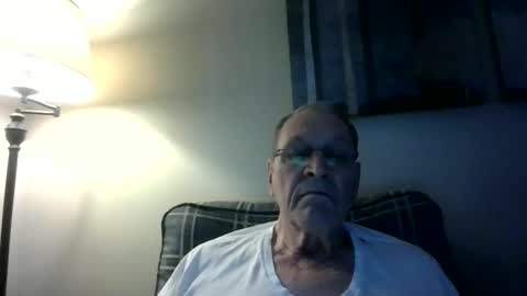Snapshot of willnedoher chatting on 02/06/25, 02:04 Willhedoher online show from 02/06/25, 02:04
