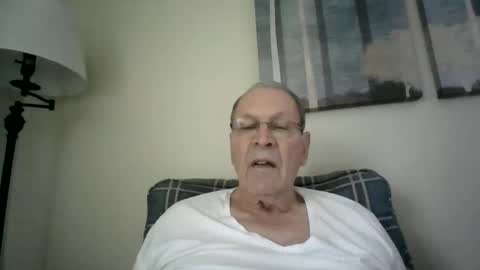 Snapshot of willnedoher chatting on 02/25/25, 02:11 Willhedoher online show from 02/25/25, 02:11