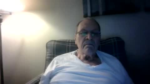 Snapshot of willnedoher chatting on 02/27/25, 02:00 Willhedoher online show from 02/27/25, 02:00