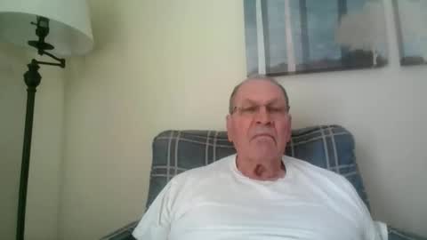 Snapshot of willnedoher chatting on 03/08/25, 02:51 Willhedoher online show from 03/08/25, 02:51