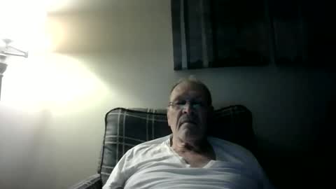 Snapshot of willnedoher chatting on 09/24/25, 12:19 Willhedoher online show from 09/24/25, 12:19
