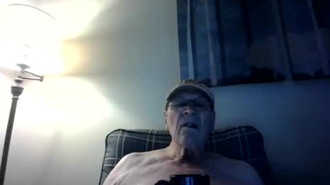 Snapshot of willnedoher chatting on 10/06/25, 02:03 Willhedoher online show from 10/06/25, 02:03