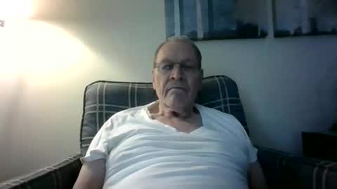 Snapshot of willnedoher chatting on 04/09/26, 12:32 Willhedoher online show from 04/09/26, 12:32