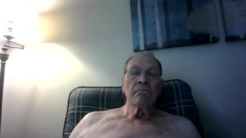 Snapshot of willnedoher chatting on 04/10/26, 12:21 Willhedoher online show from 04/10/26, 12:21