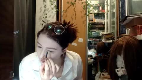 Snapshot of willodeanheitner chatting on 02/06/26, 08:12 Phoebe online show from 02/06/26, 08:12