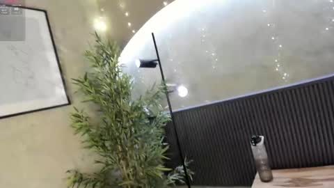 Ms Willow online show from 11/18/25, 01:15