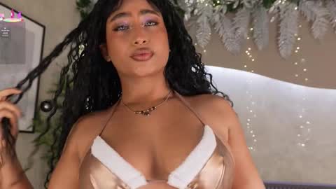 Ms Willow online show from 12/18/25, 11:49