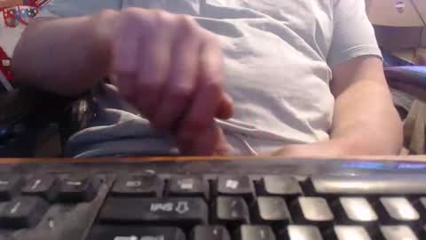 Snapshot of willowstick chatting on 03/31/26, 09:15 DrainMyBalls online show from 03/31/26, 09:15
