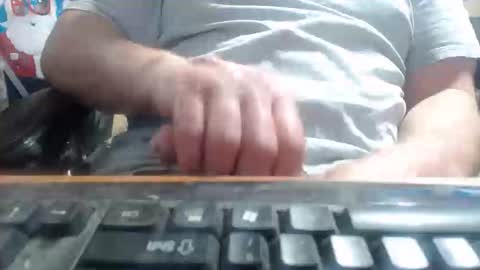 Snapshot of willowstick chatting on 04/21/26, 10:56 DrainMyBalls online show from 04/21/26, 10:56