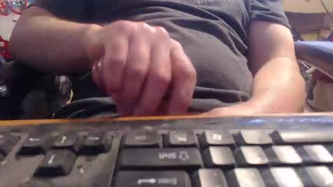 Snapshot of willowstick chatting on 04/27/26, 08:40 DrainMyBalls online show from 04/27/26, 08:40