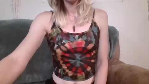 willowxo223 online show from 06/13/26, 05:05