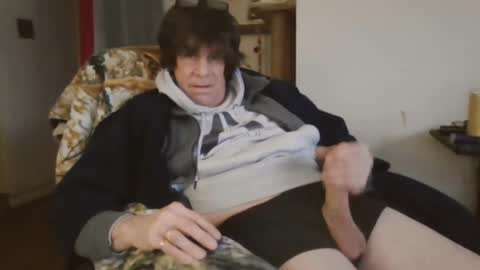 willtie26 online show from 02/15/25, 09:37