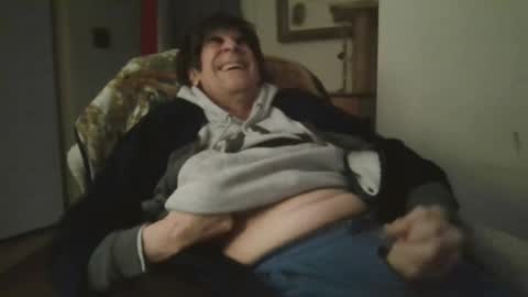 willtie26 online show from 02/17/25, 01:15