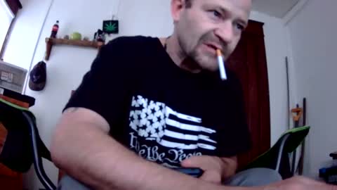 willydogg83 online show from 04/12/26, 12:10