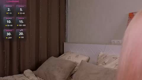 Mary online show from 02/10/26, 01:32