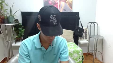 Wiltom online show from 12/22/25, 07:11