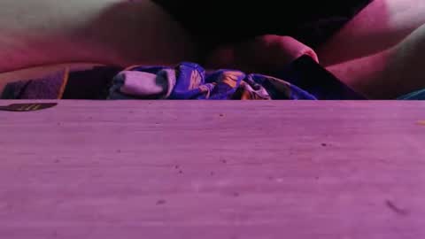 wimozz80 online show from 11/23/25, 09:53