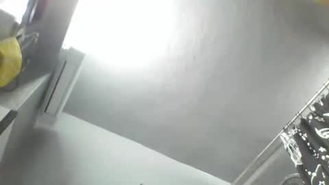 Snapshot of windowpane5 chatting on 12/22/24, 12:49 windowpane online show from 12/22/24, 12:49