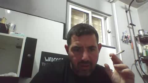 Snapshot of windowpane5 chatting on 01/19/25, 11:12 windowpane online show from 01/19/25, 11:12