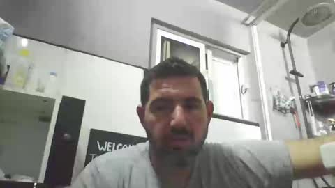 Snapshot of windowpane5 chatting on 01/26/25, 05:23 windowpane online show from 01/26/25, 05:23