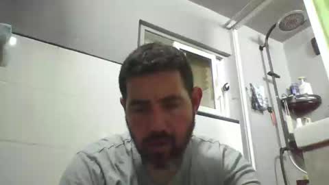 Snapshot of windowpane5 chatting on 02/12/25, 07:35 windowpane online show from 02/12/25, 07:35