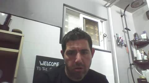 Snapshot of windowpane5 chatting on 02/22/25, 03:14 windowpane online show from 02/22/25, 03:14