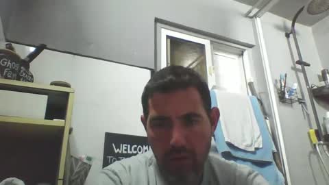 Snapshot of windowpane5 chatting on 09/24/25, 07:17 windowpane online show from 09/24/25, 07:17